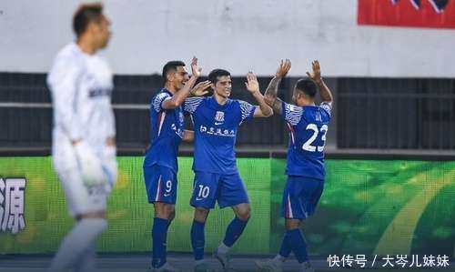 乐动JackeyLove在尤文图斯比赛中战术调整，逆转引发热议！
